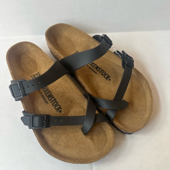 Birkenstock “Mayari” Black Cross-Strap Sandals Size 37 New With Tags! - Picture 1 of 9